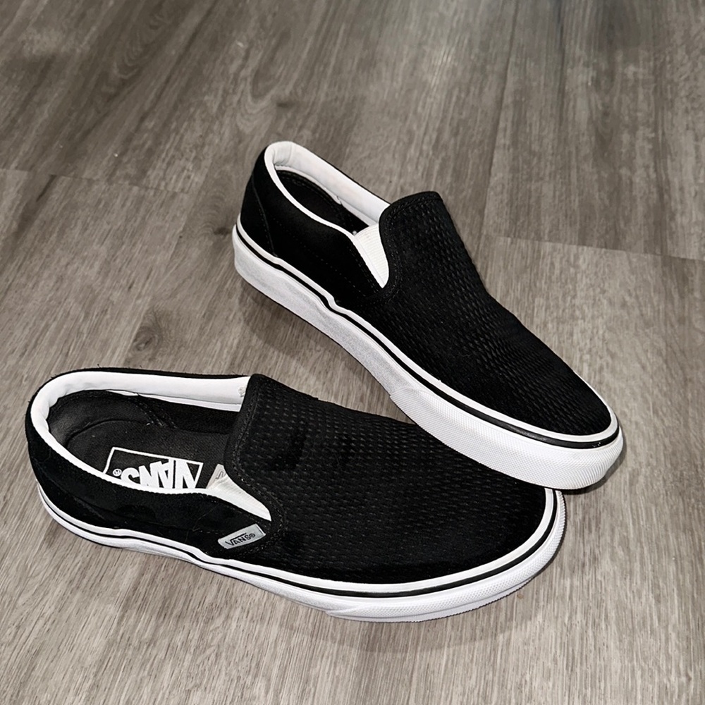 vans slip on black perf suede